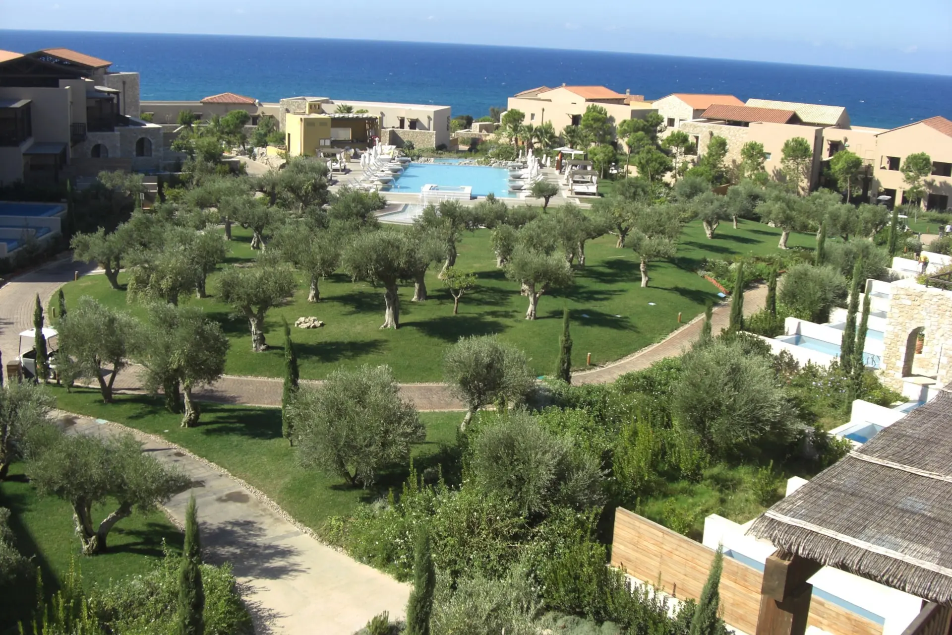 Σχετικά με εμάς - Το Φύλλο